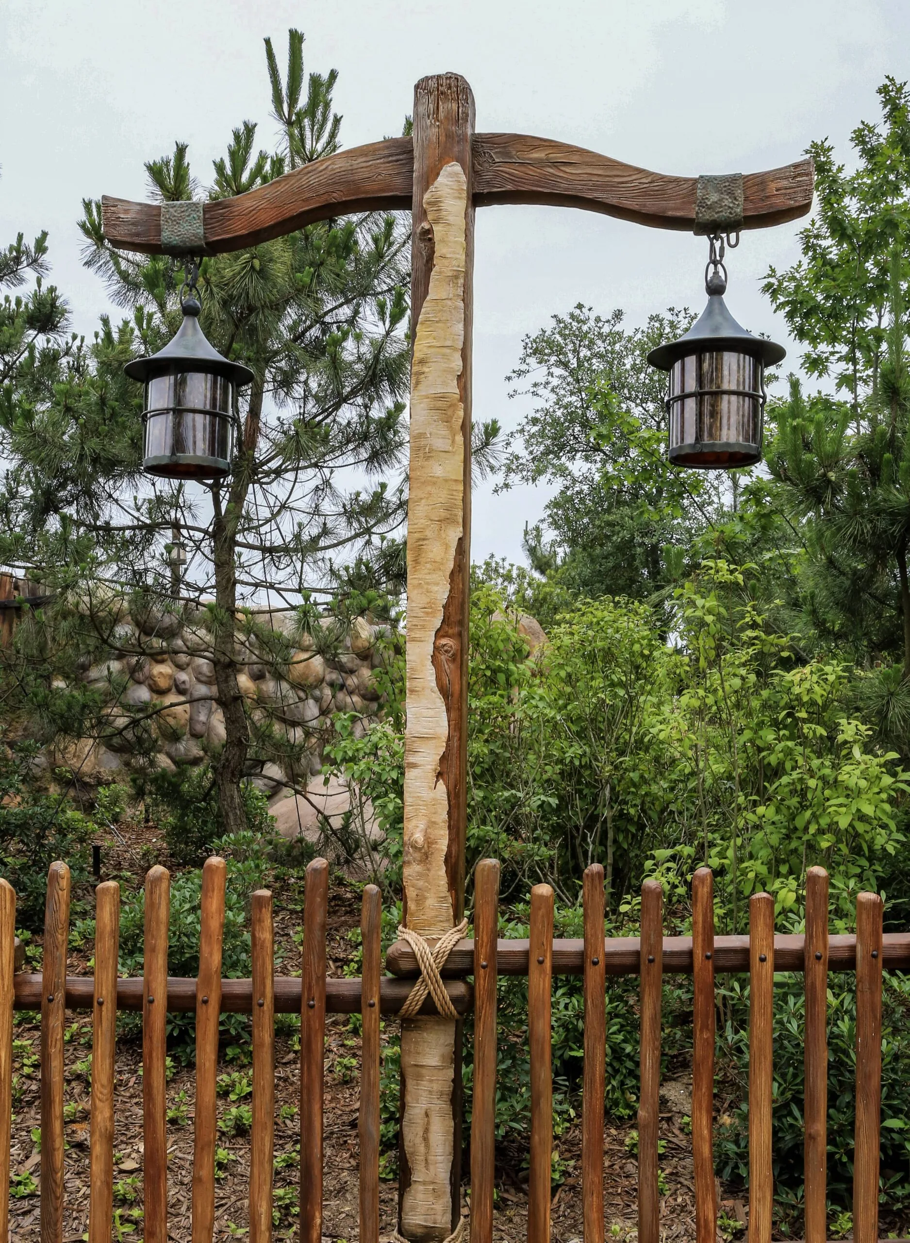 lamp post and fence scaled.jpg